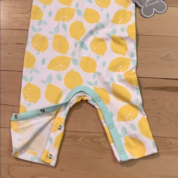 NWT Baby Essentials lemon bodysuit - Picture 3 of 5
